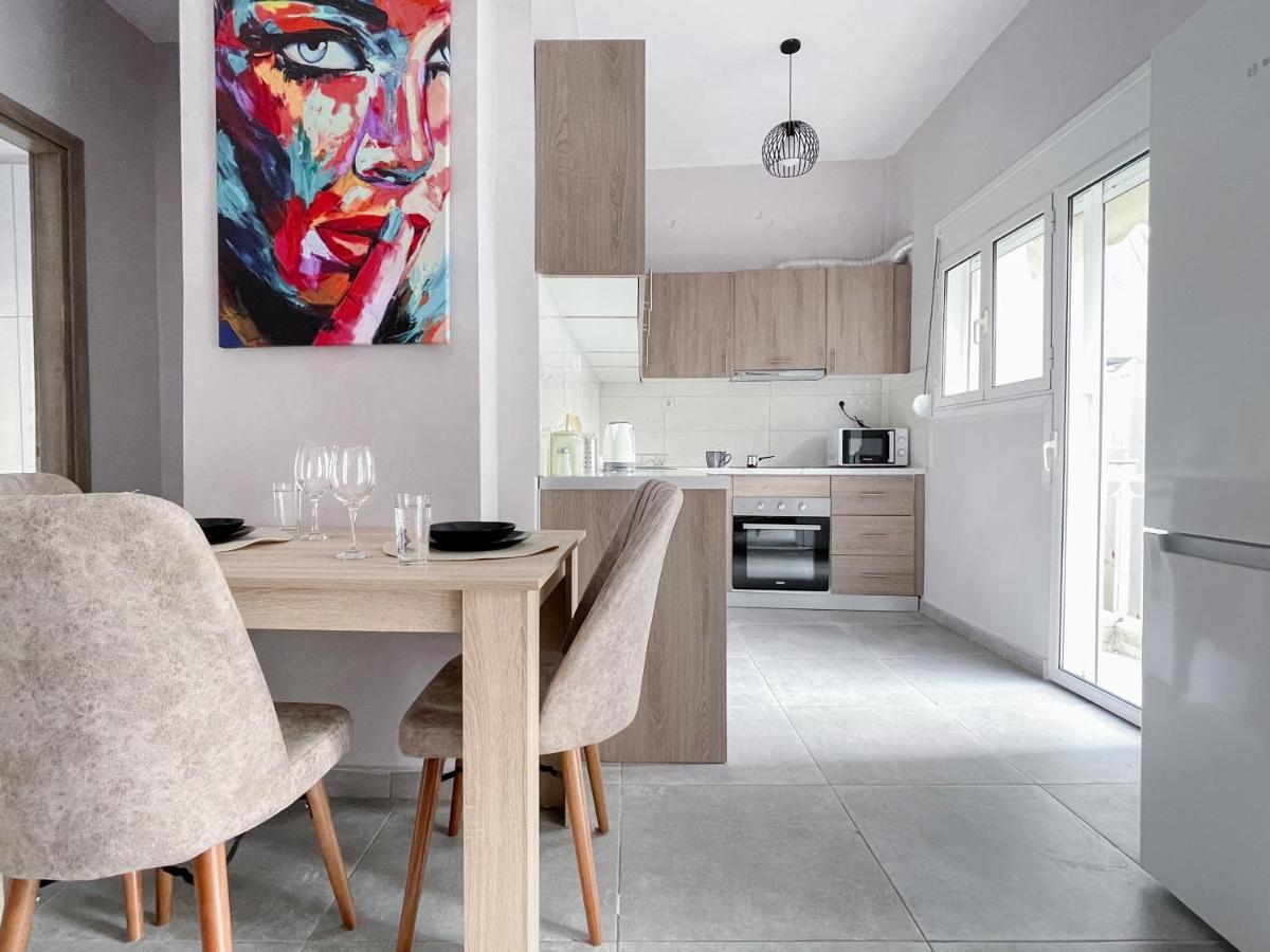 2-Bedroom Winter Apartment Athens Luaran gambar