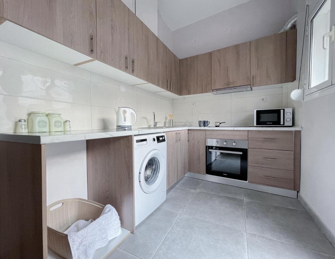 2-Bedroom Winter Apartment Athens Luaran gambar